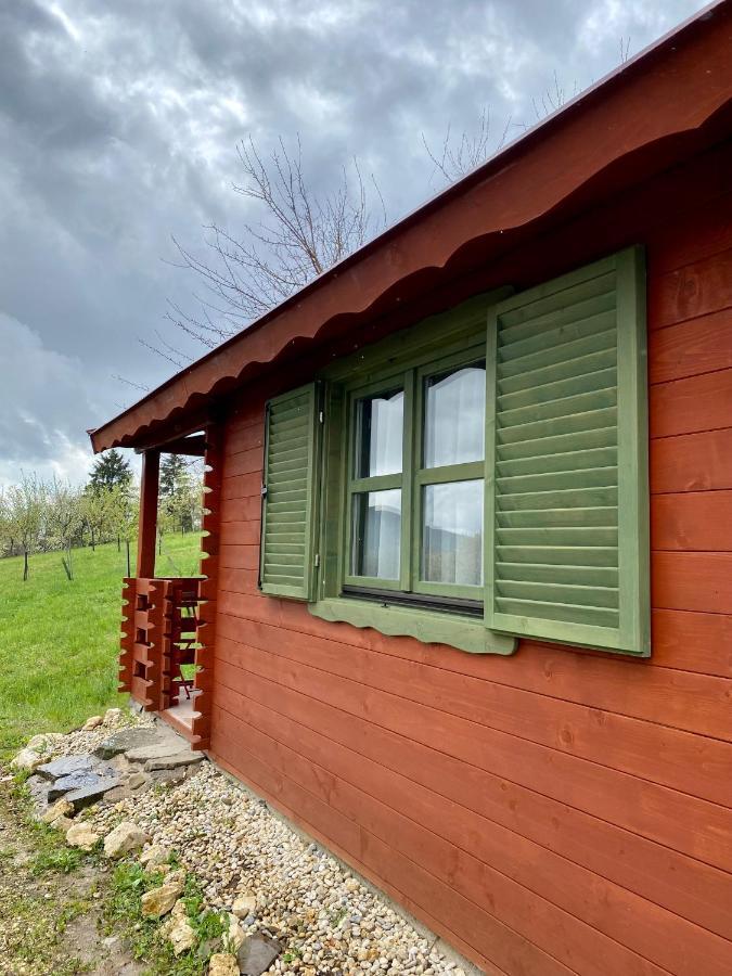 Eszter-Haz Hotel Kisapati Exterior foto